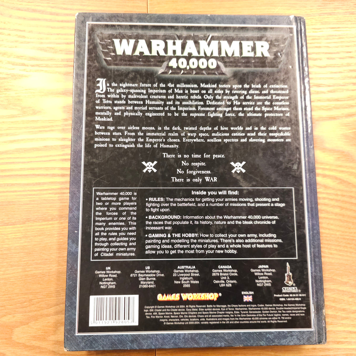Warhammer 40,000 - Rulebook (full-size) - 4th edition; 2004 — photo 2 of 2