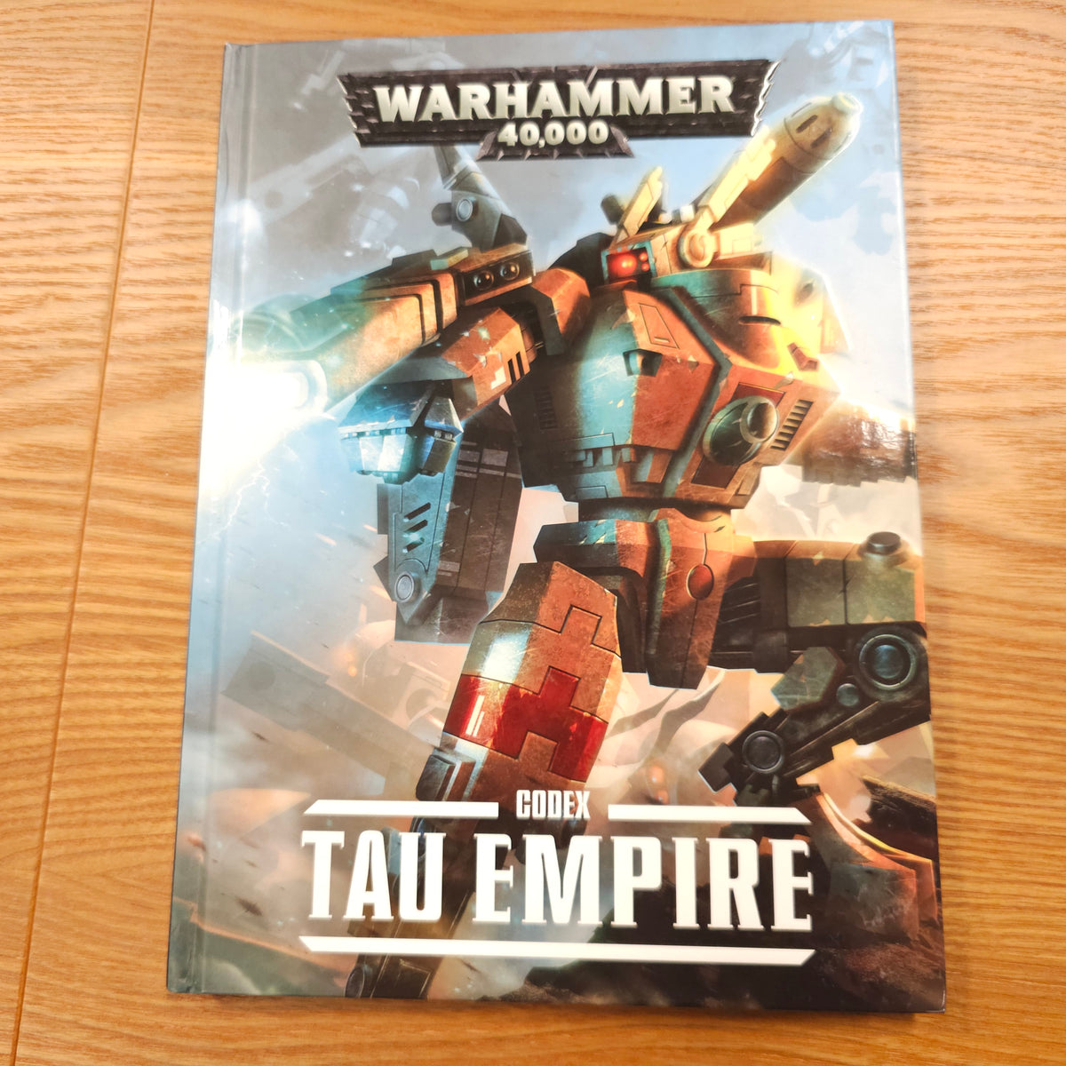 Warhammer 40,000 - Codex: Tau Empire (China printing) - 7th edition; 2015 — photo 1 of 2