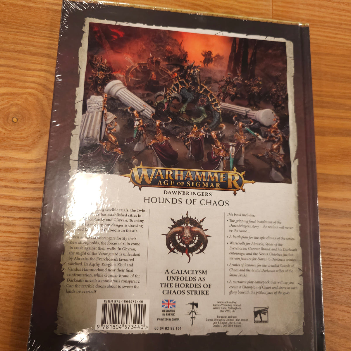 Age of Sigmar - Dawnbringers Book VI: Hounds of Chaos (wrapped copy) - 3rd edition; 2024 — photo 2 of 2