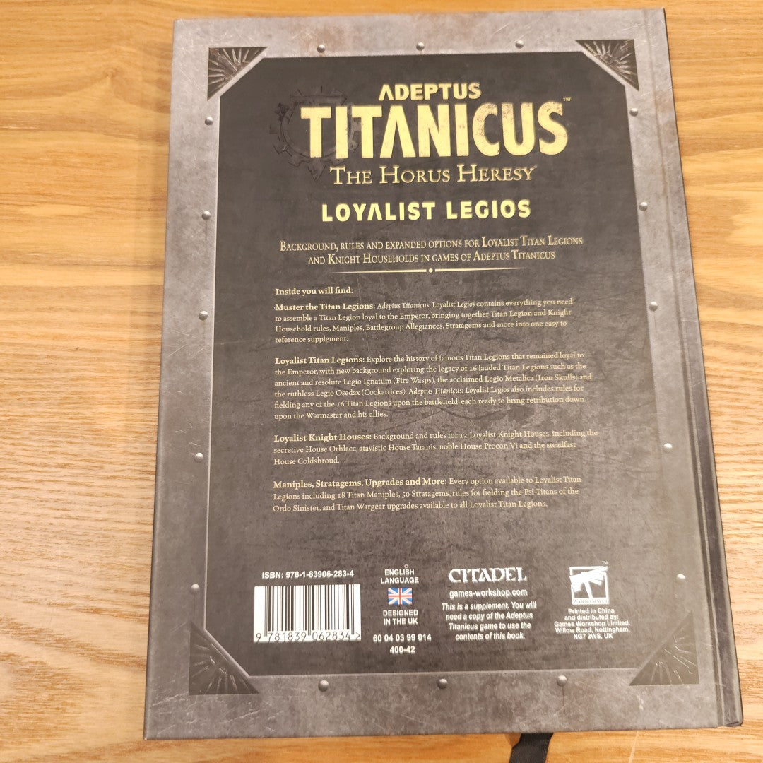 Adeptus Titanicus - Loyalist Legios - 2018 edition; 2021 — photo 2 of 2