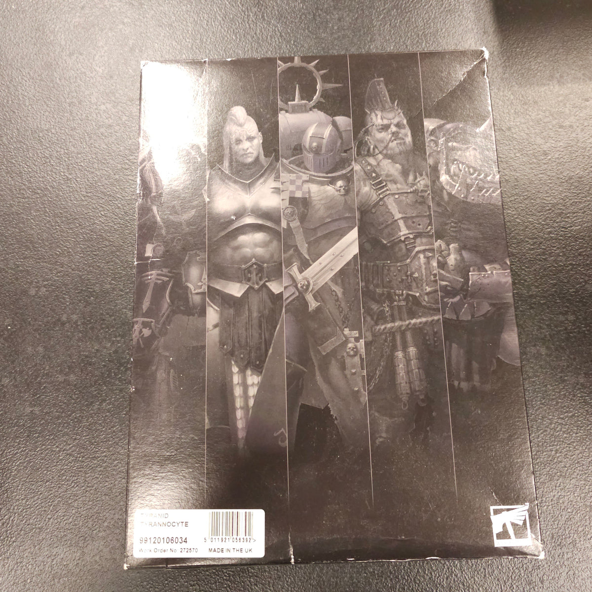 Tyrannocyte / Sporocyst - front packaging
