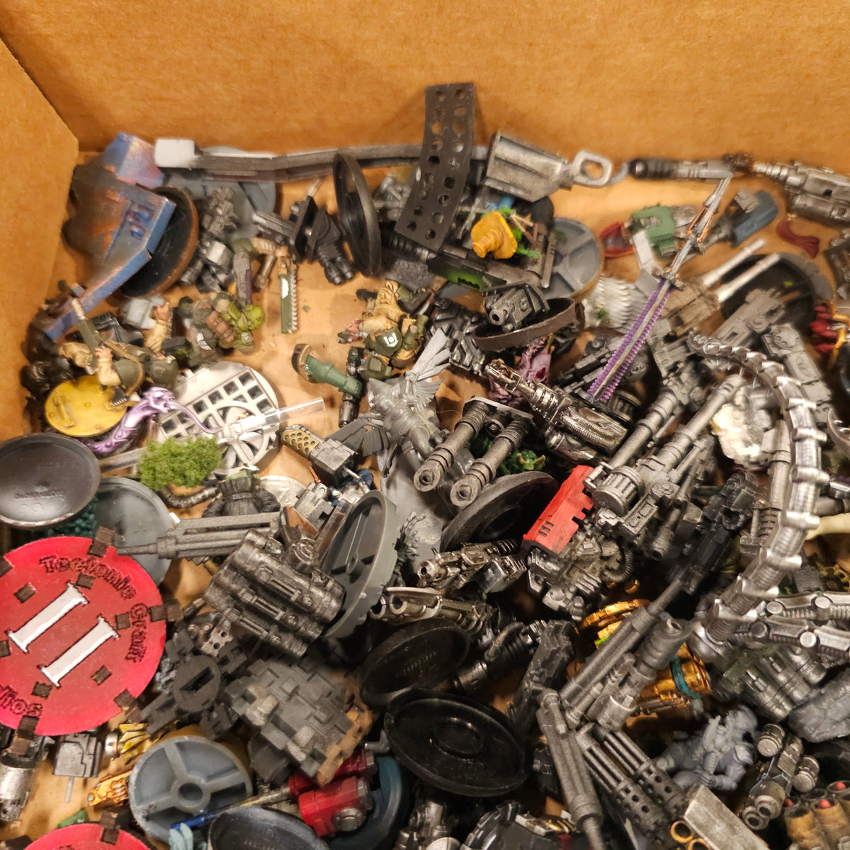 Large Random Bits Box - Sprues, Vehicles and Mixed Miniatures - contents view 3