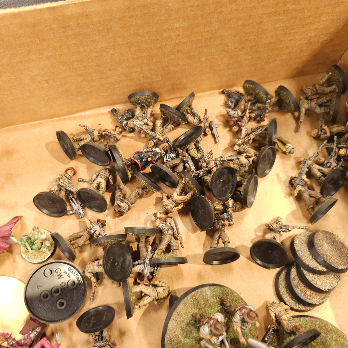 Random Bits Box - Infantry, Heavy Weapons and Bases - contents view 4