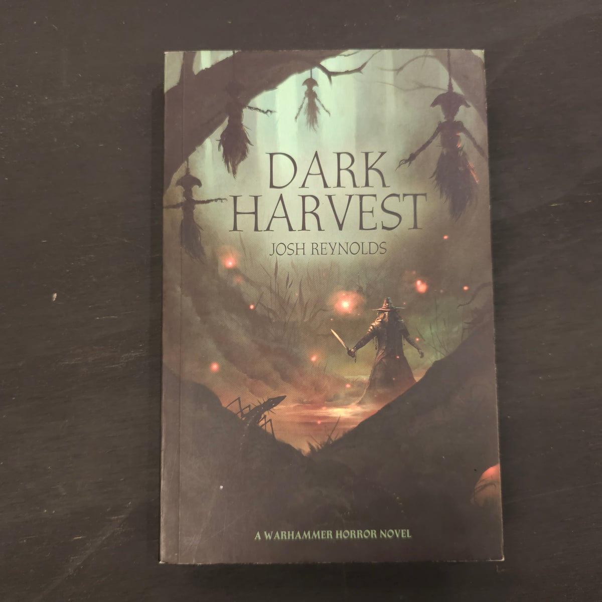 Age of Sigmar - Dark Harvest - Paperback; 2019 - front cover
