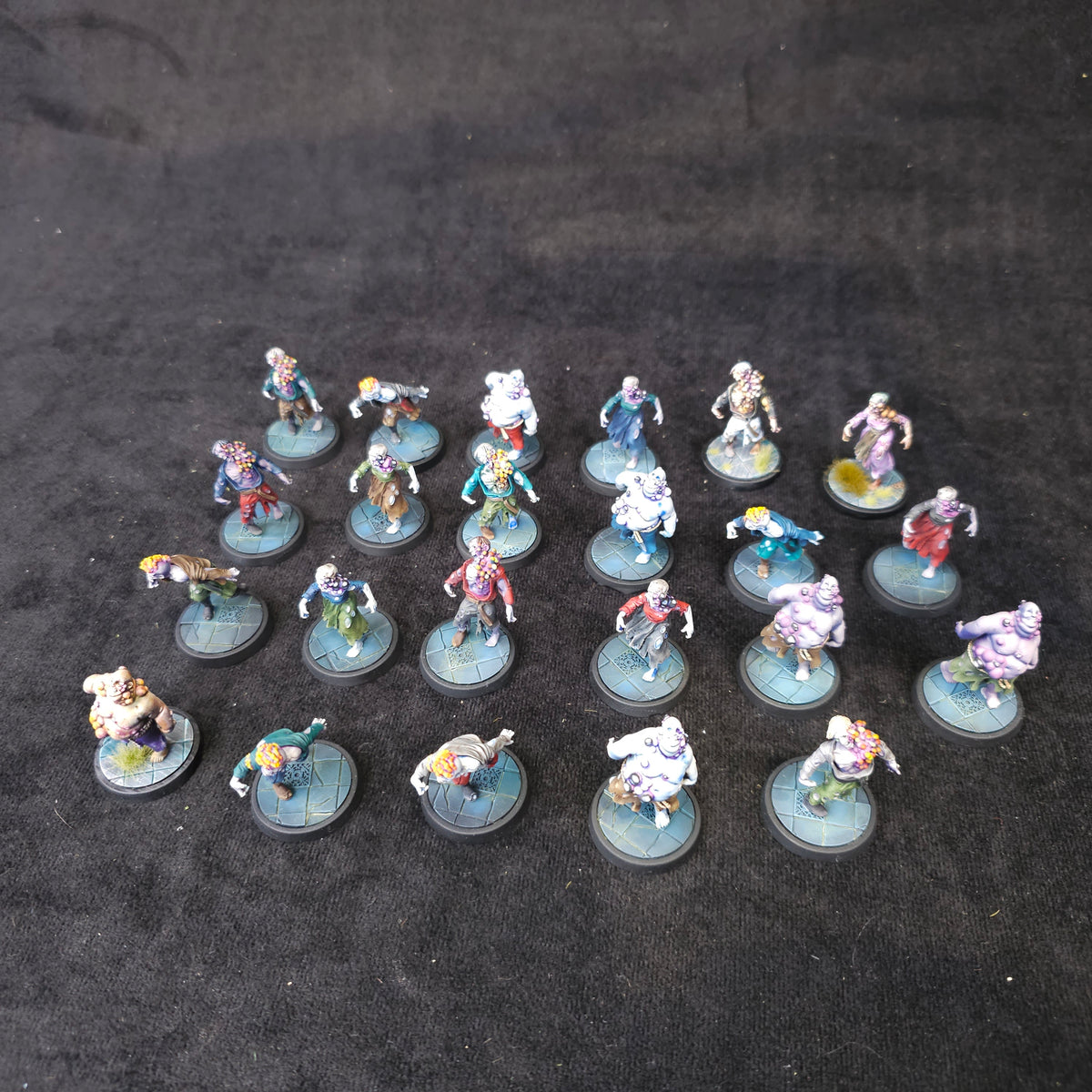 Bloodfields - Shroom Zombies - Painted D&D Undead Horde - full lot overview