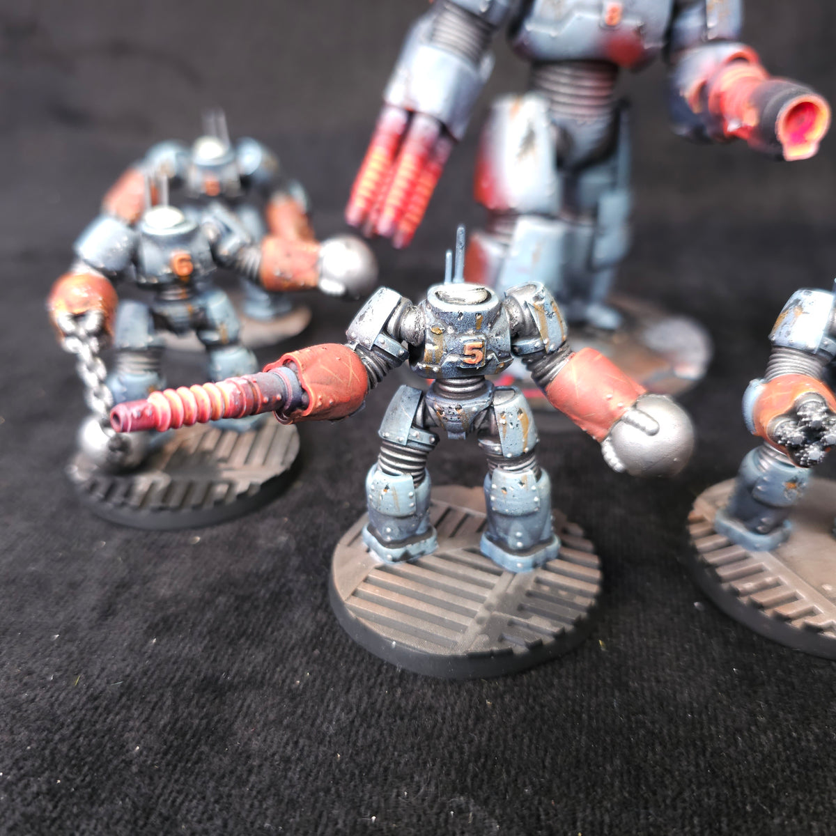 Iron Men - Giant War Robot and Heavy Escorts - MWG Campaign - detail and alternate view 1