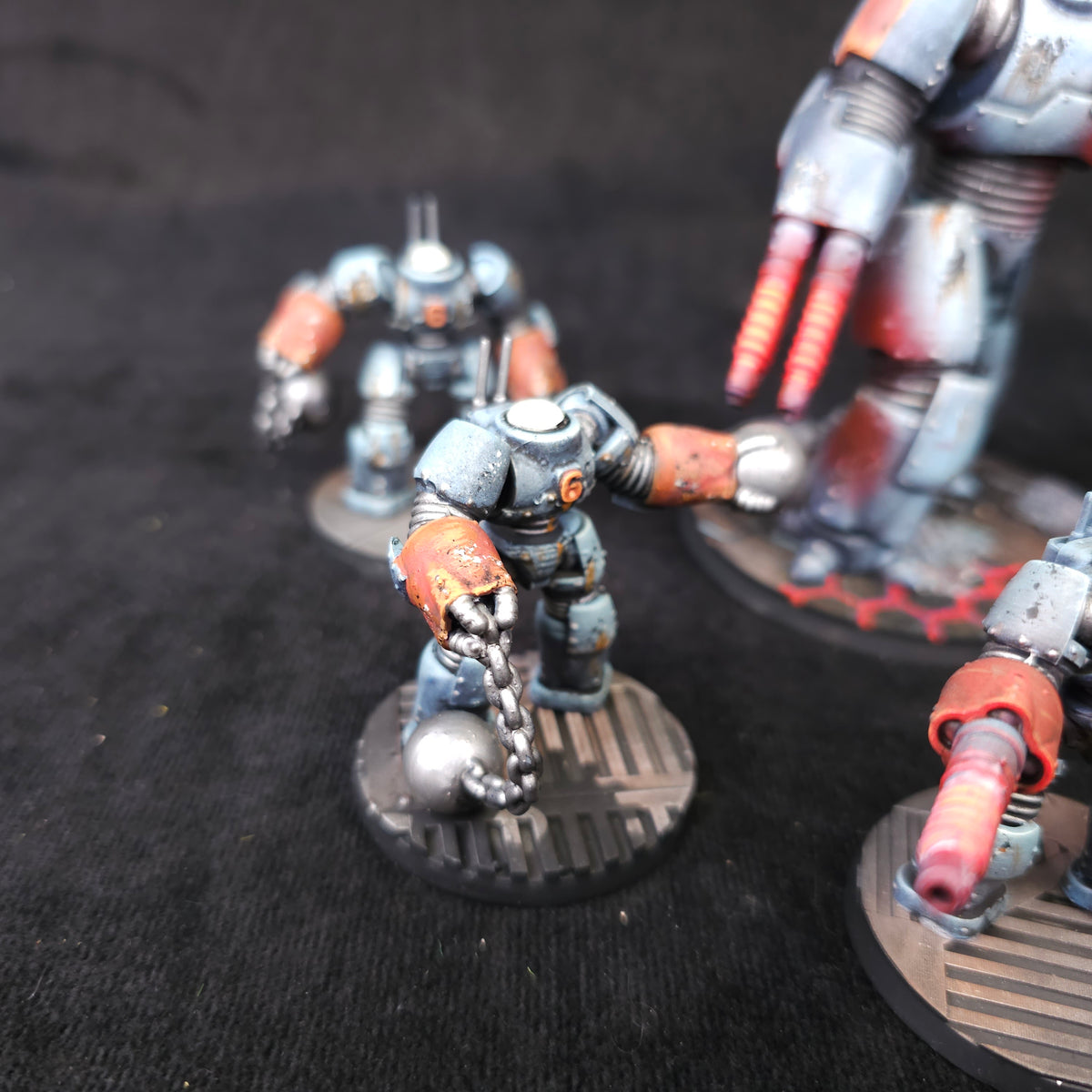 Iron Men - Giant War Robot and Heavy Escorts - MWG Campaign - detail and alternate view 4