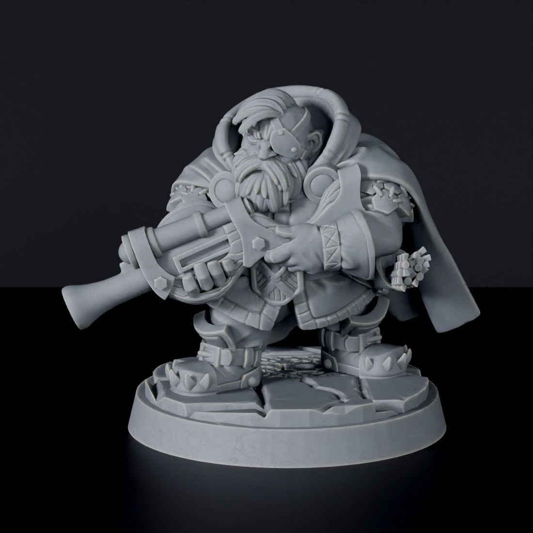 Dwarf Male Ranger with Gun and Cloak