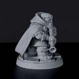 Dwarf Male Ranger with Gun and Cloak