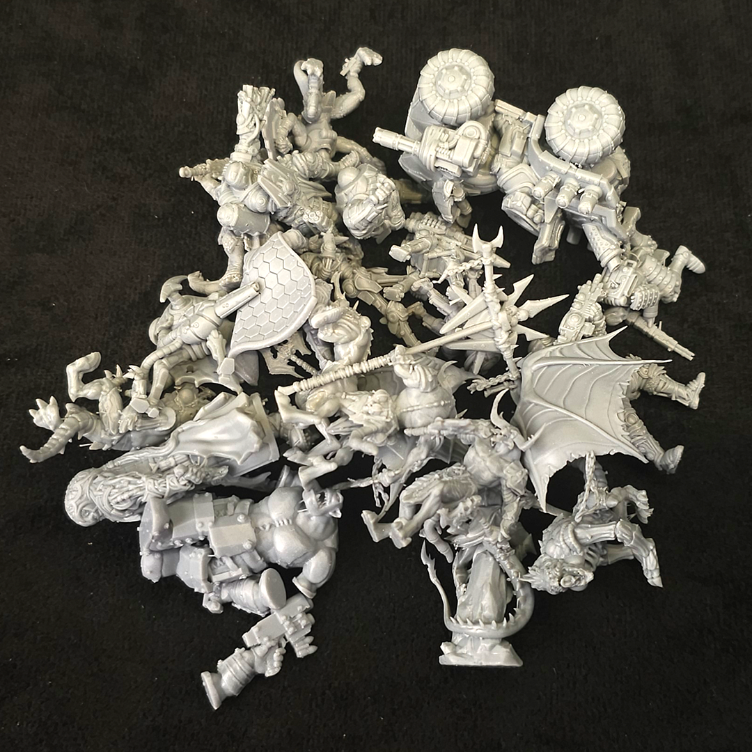 Fantasy & Sci-Fi Miniatures Mystery Box
