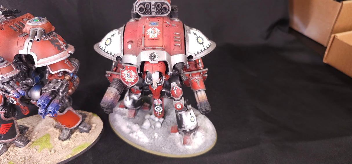 Warhammer 40,000 - Imperial Knights - High-Quality Mars-Themed Knight Army