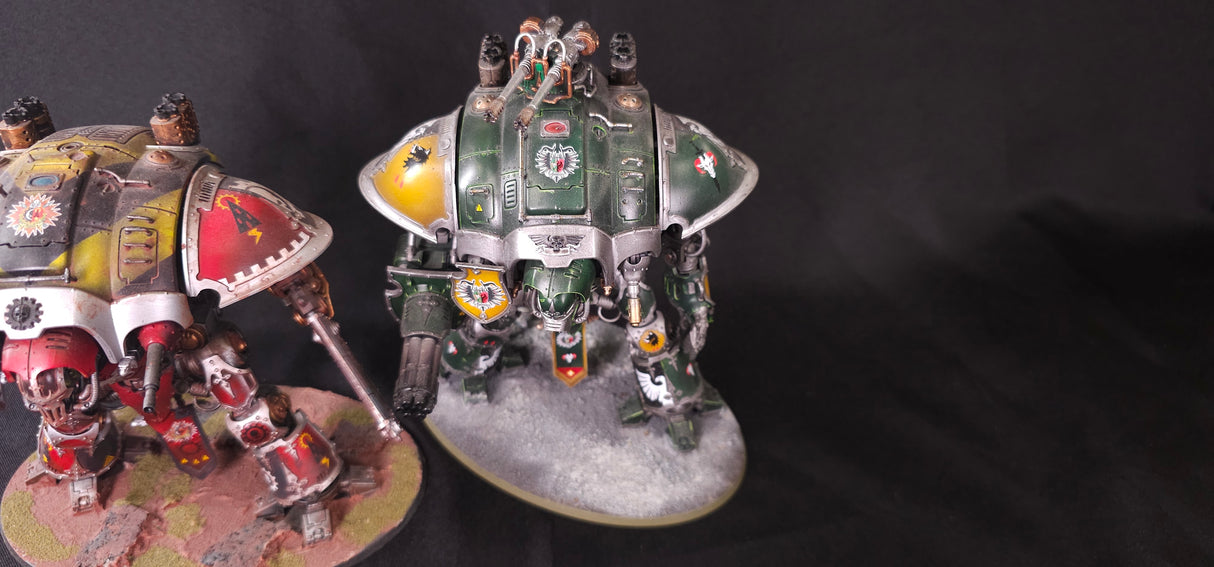 Warhammer 40,000 - Imperial Knights - 4 Beautifully Painted Knights