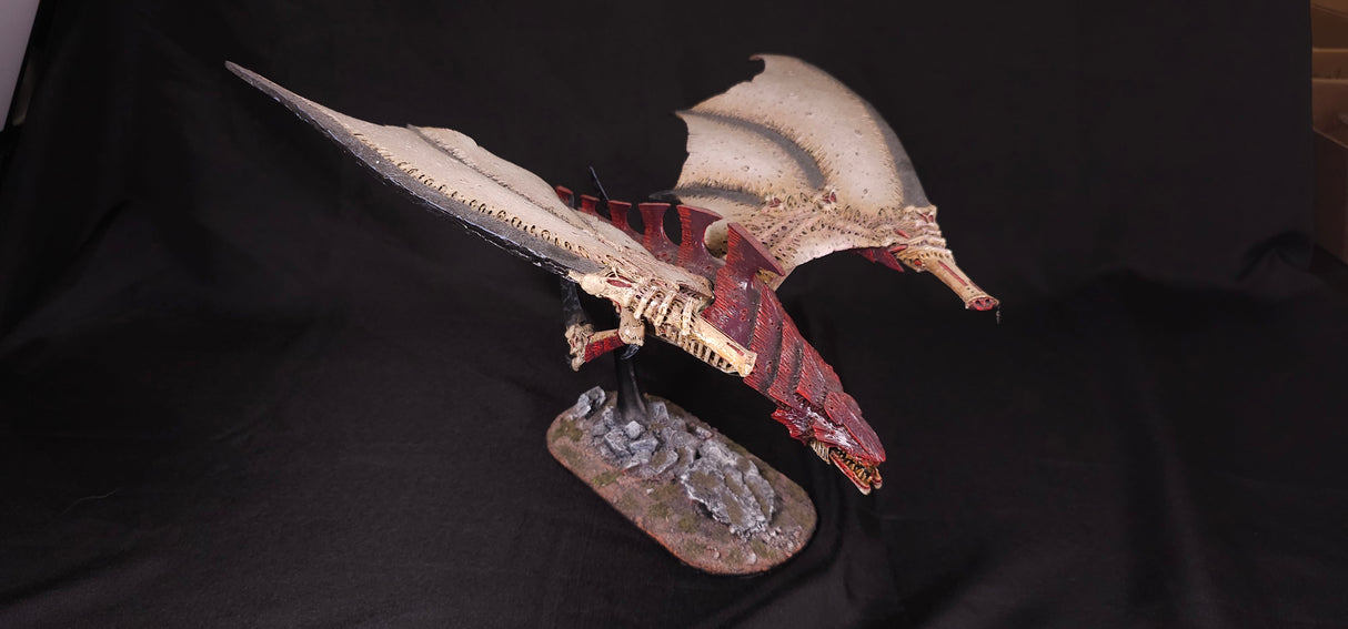 Warhammer 40,000 - Tyranids - High-Quality Painted Harridan