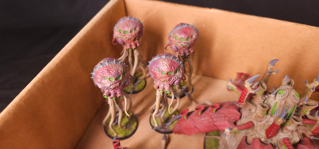 Warhammer 40,000 - Tyranids - Painted Sporocyst & Mucolid Spore Lot