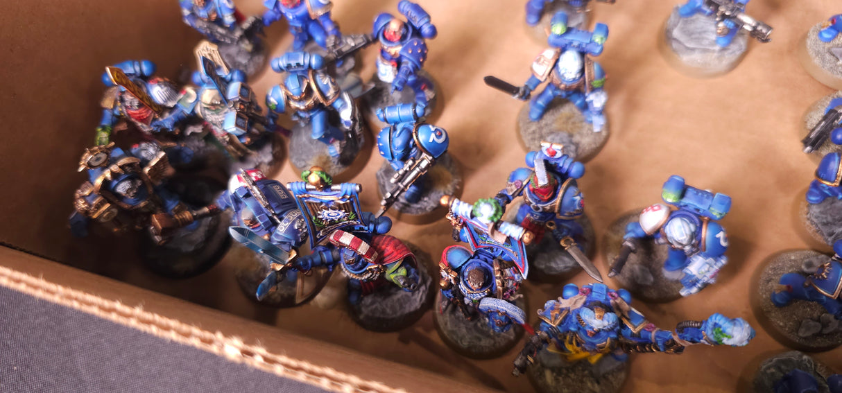 Warhammer 40,000 - Ultramarines - Painted Infantry, Vehicle & Aircraft Army