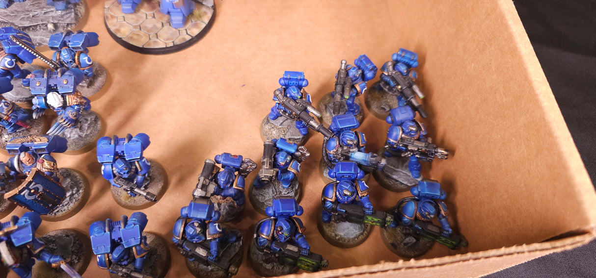 Warhammer 40,000 - Ultramarines - Painted Infantry, Vehicle & Aircraft Army
