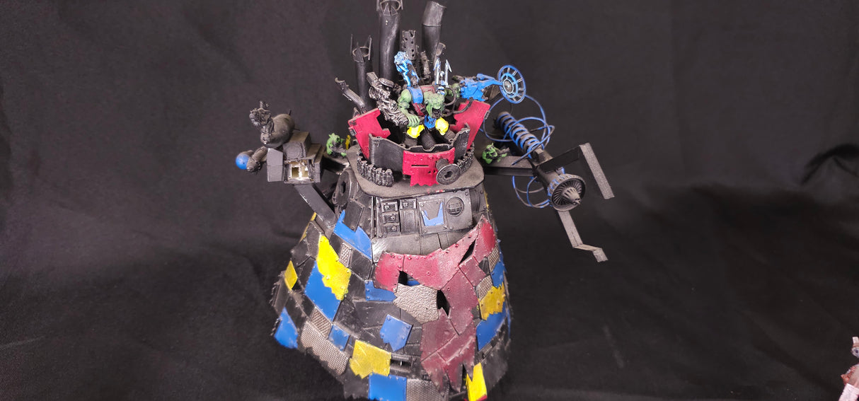 Warhammer 40,000 - Orks - Painted Stompa, Morkanaut, and Gorkanaut