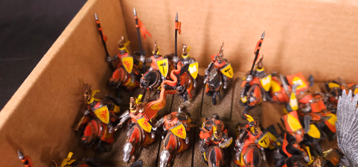 Warhammer: The Old World - Kingdom of Bretonnia - Painted Cavalry & Infantry Army