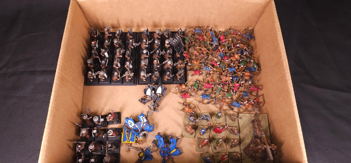 Warhammer: The Old World - Kingdom of Bretonnia - Painted Cavalry & Infantry Army