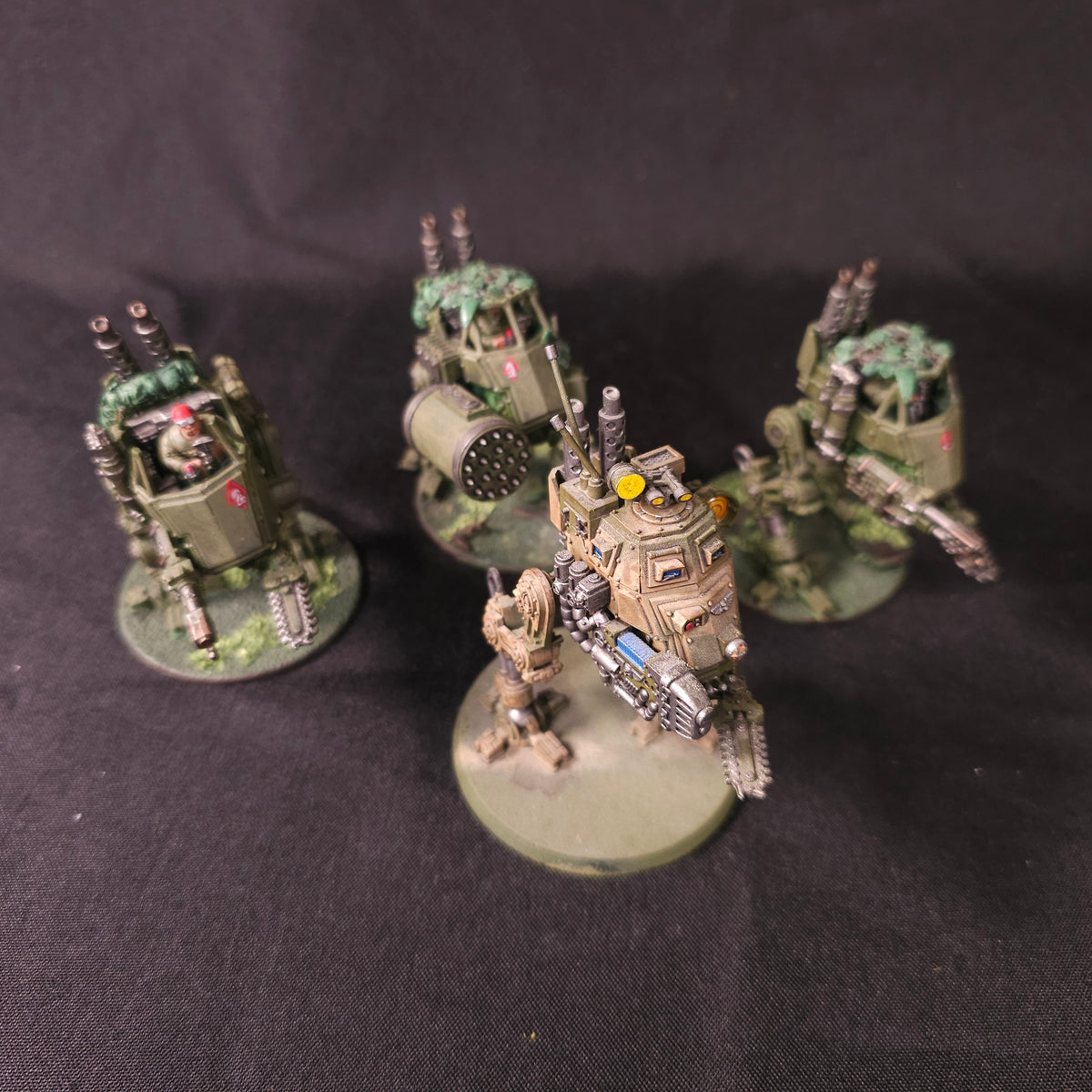 Warhammer 40,000 - Astra Militarum - Painted Catachan Army with Iron Hand Straken