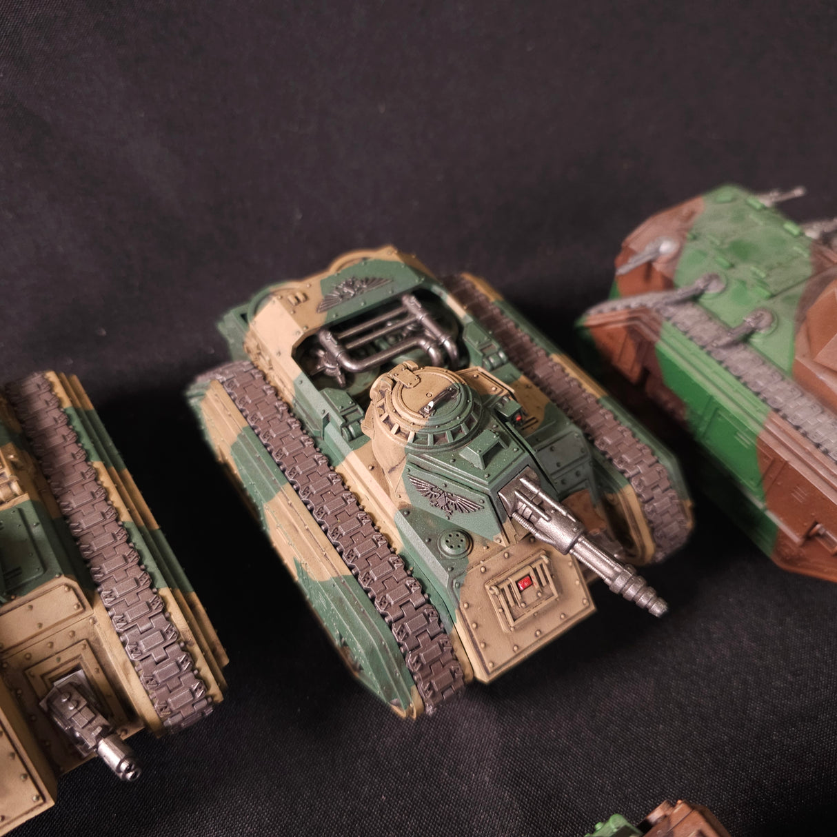 Warhammer 40,000 - Astra Militarum - Painted Chimera & Taurox Transport Lot
