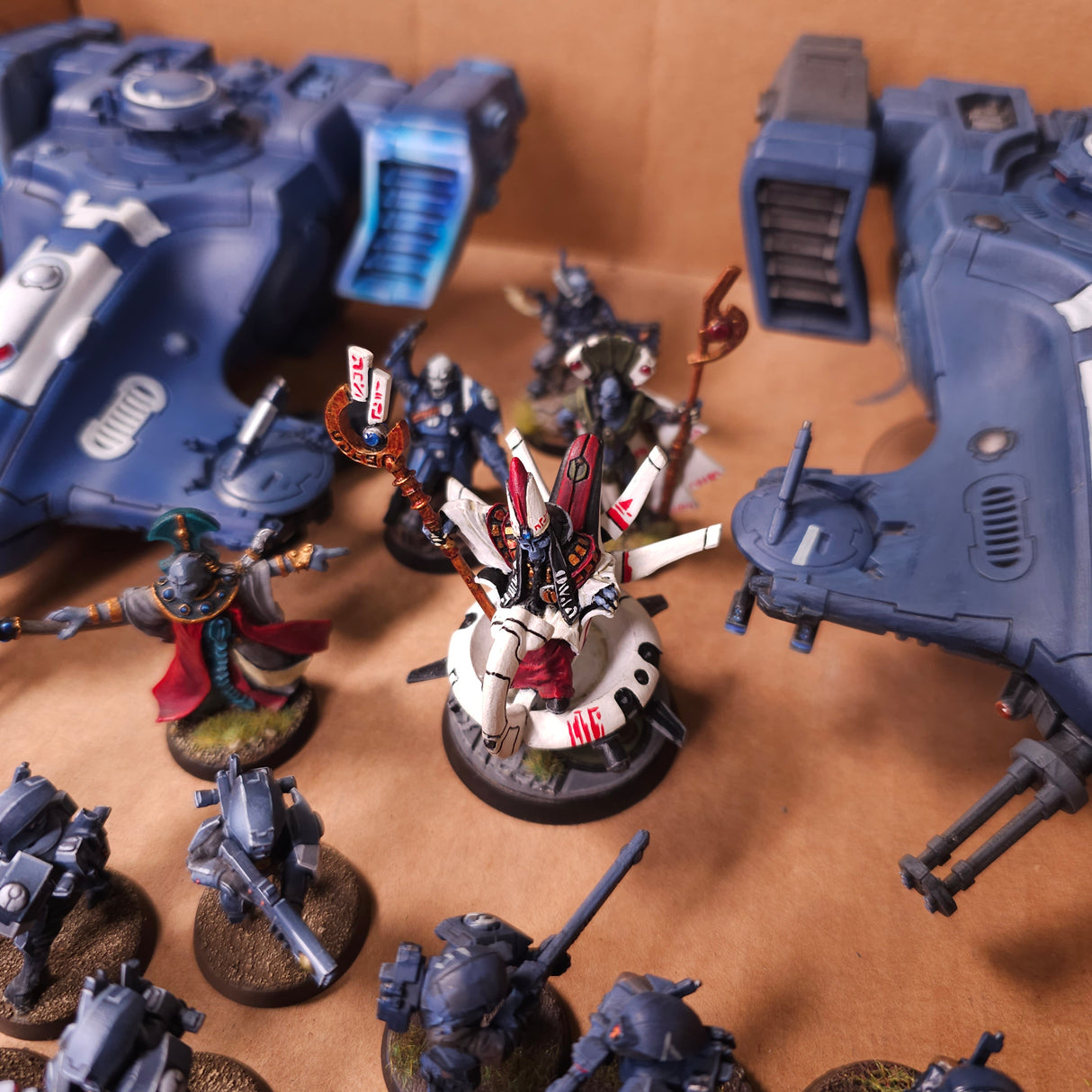 Warhammer 40,000 - T'au Empire - Painted Battlesuit & Infantry Army #1