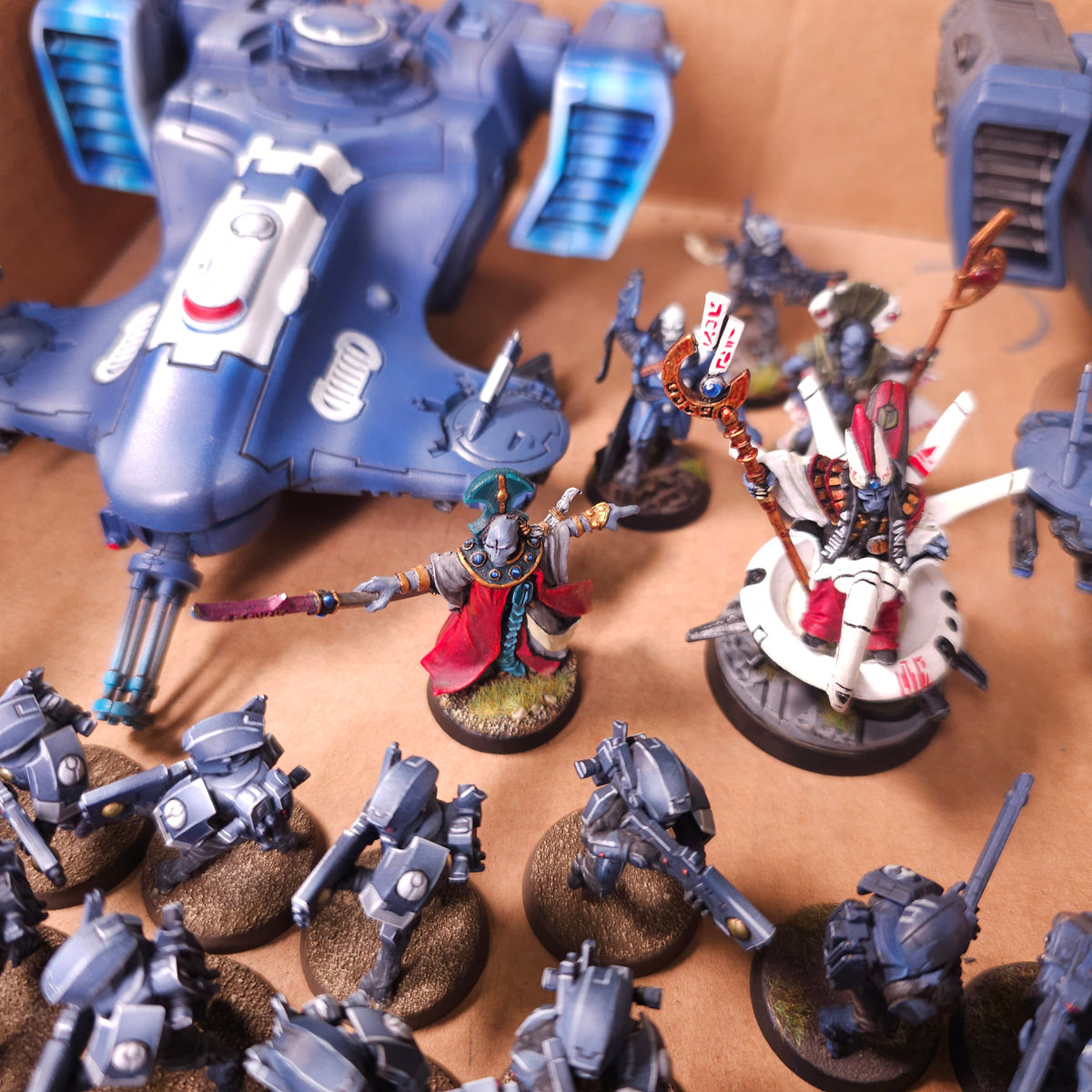 Warhammer 40,000 - T'au Empire - Painted Battlesuit & Infantry Army #1
