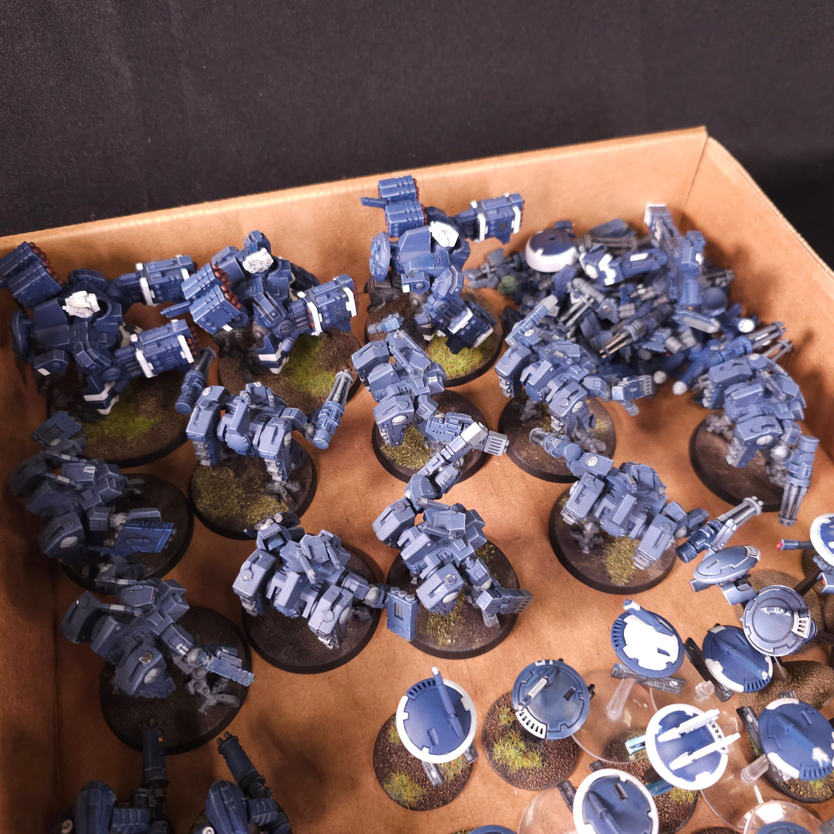 Warhammer 40,000 - T'au Empire - Painted Battlesuit & Infantry Army #2