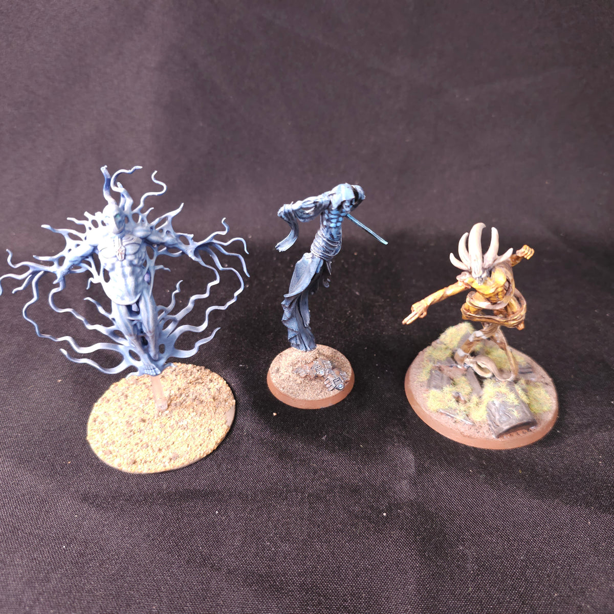 Warhammer 40,000 - Necrons - Painted C'tan & Tesseract Vault Collection