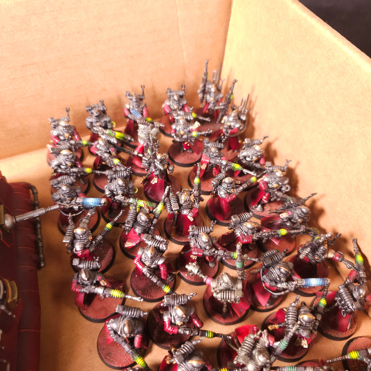 Warhammer 40,000 - Adeptus Mechanicus - Painted Skitarii & Skorpius Force