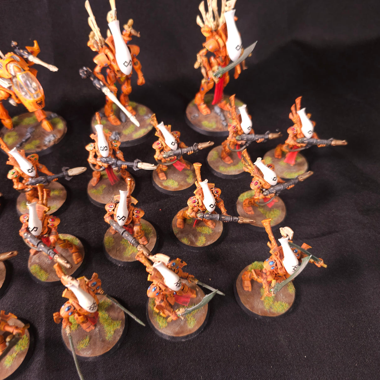 Warhammer 40,000 - Aeldari - Painted Wraith Army