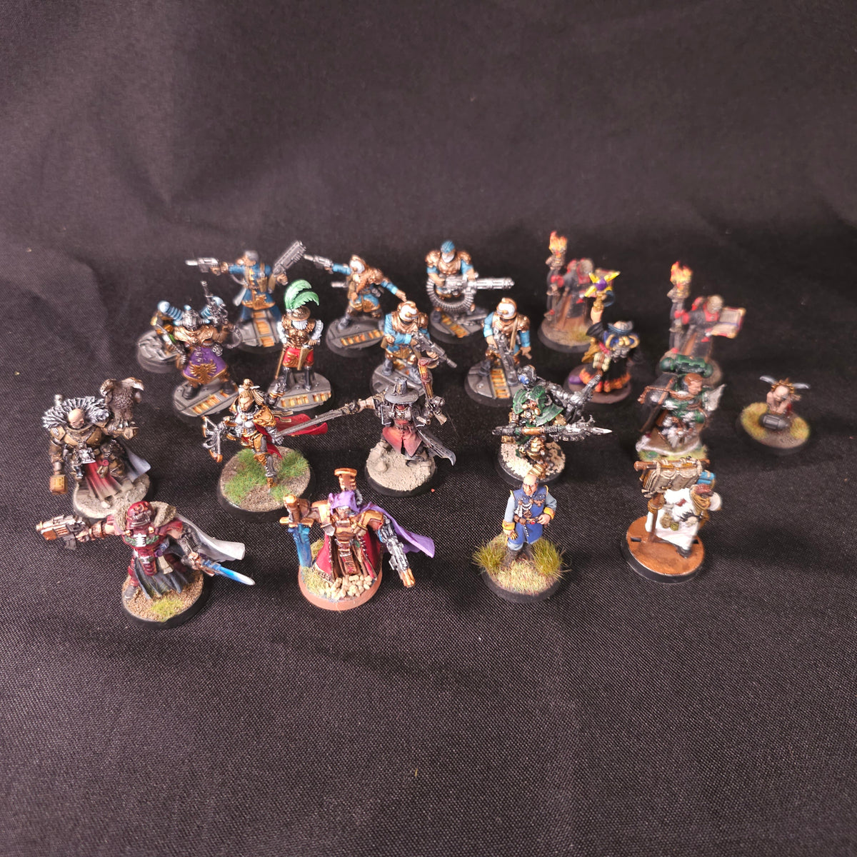 Warhammer 40,000 - Imperial Agents - Inquisitors, Rogue Trader & Character Collection