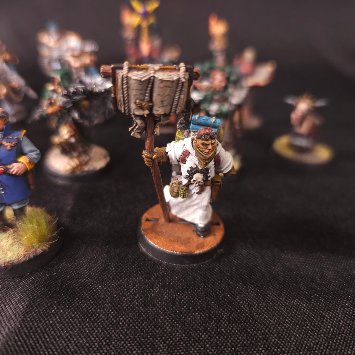 Warhammer 40,000 - Imperial Agents - Inquisitors, Rogue Trader & Character Collection