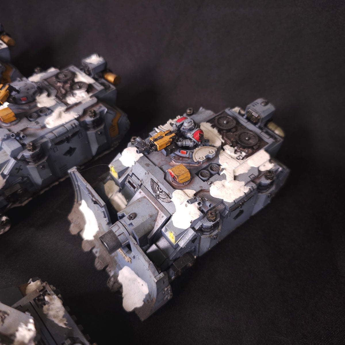 Warhammer 40,000 - Space Wolves - Painted Predator & Vindicator Tank Lot