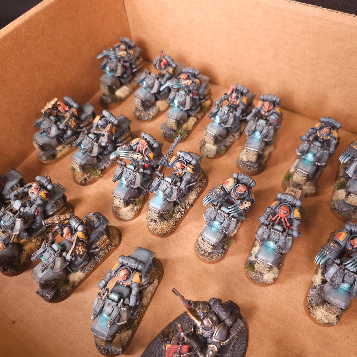 Warhammer 40,000 - Space Wolves - Painted Bike & Fast Attack Force