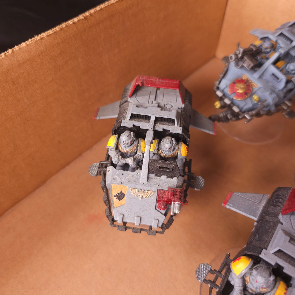 Warhammer 40,000 - Space Wolves - Painted Land Speeder Vehicle Lot