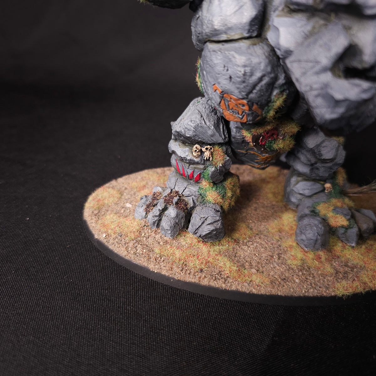 Warhammer Fantasy - Orcs & Goblins - Painted Forge World Rogue Idol