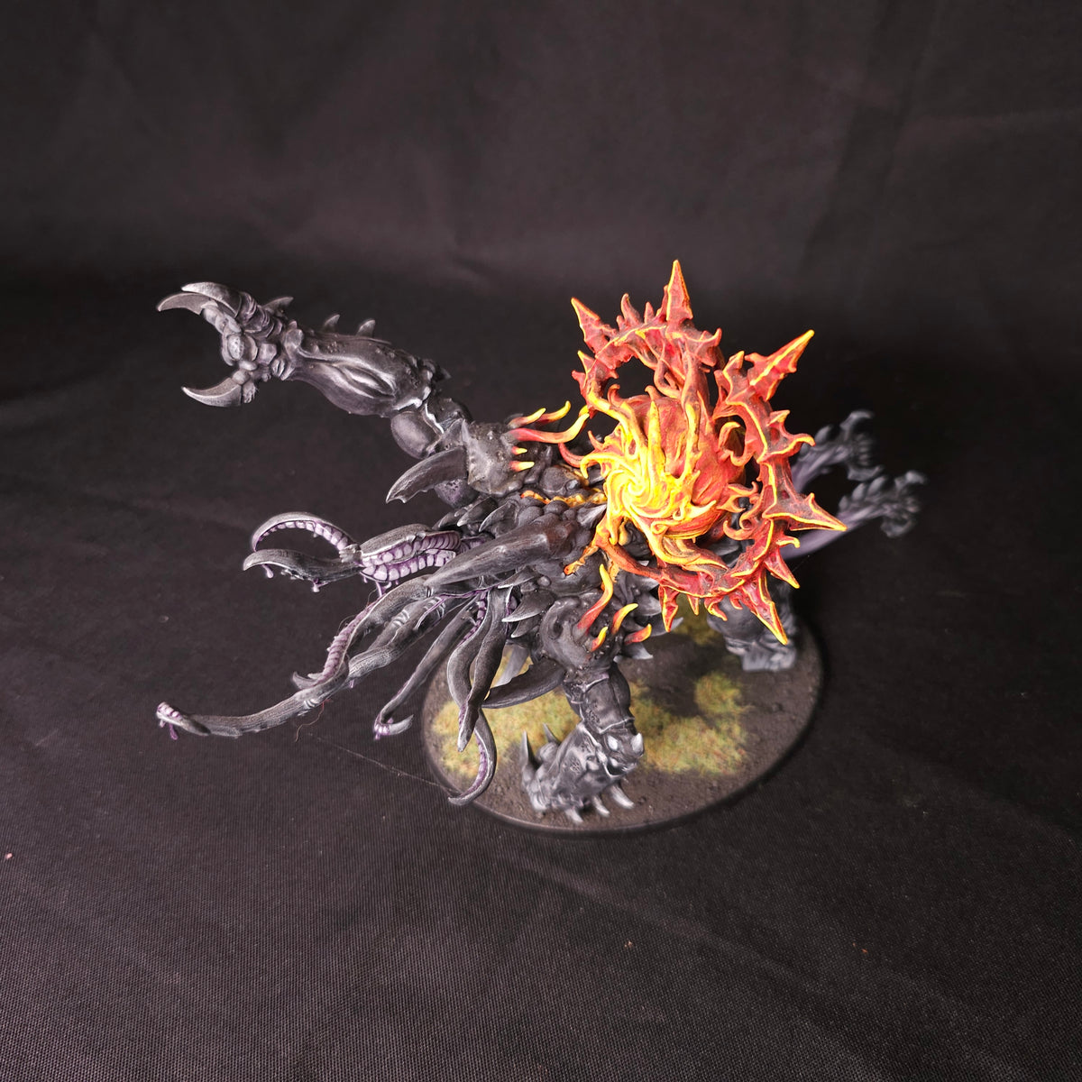 Age of Sigmar - Slaves to Darkness - Painted Mutalith Vortex Beast and Slaughterbrute Pair