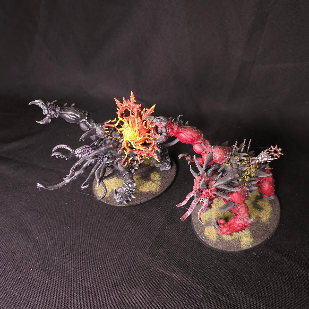 Age of Sigmar - Slaves to Darkness - Painted Mutalith Vortex Beast and Slaughterbrute Pair