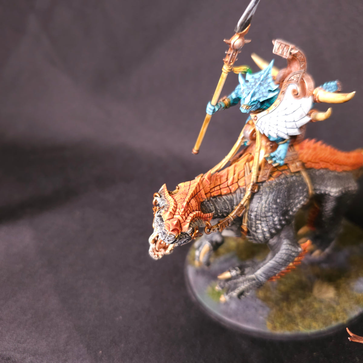 Age of Sigmar / The Old World - Seraphon / Lizardmen - Painted Carnosaur and Troglodon Monsters