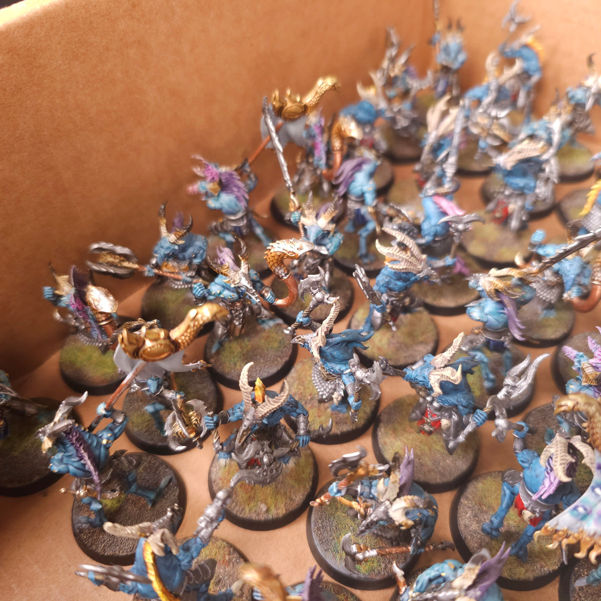 Age of Sigmar - Disciples of Tzeentch - Painted Tzaangor Infantry
