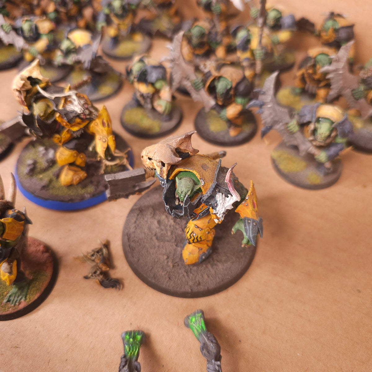 Age of Sigmar - Ironjawz - Painted Brutes and Warboss Collection
