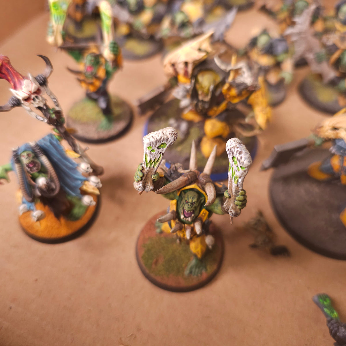 Age of Sigmar - Ironjawz - Painted Brutes and Warboss Collection