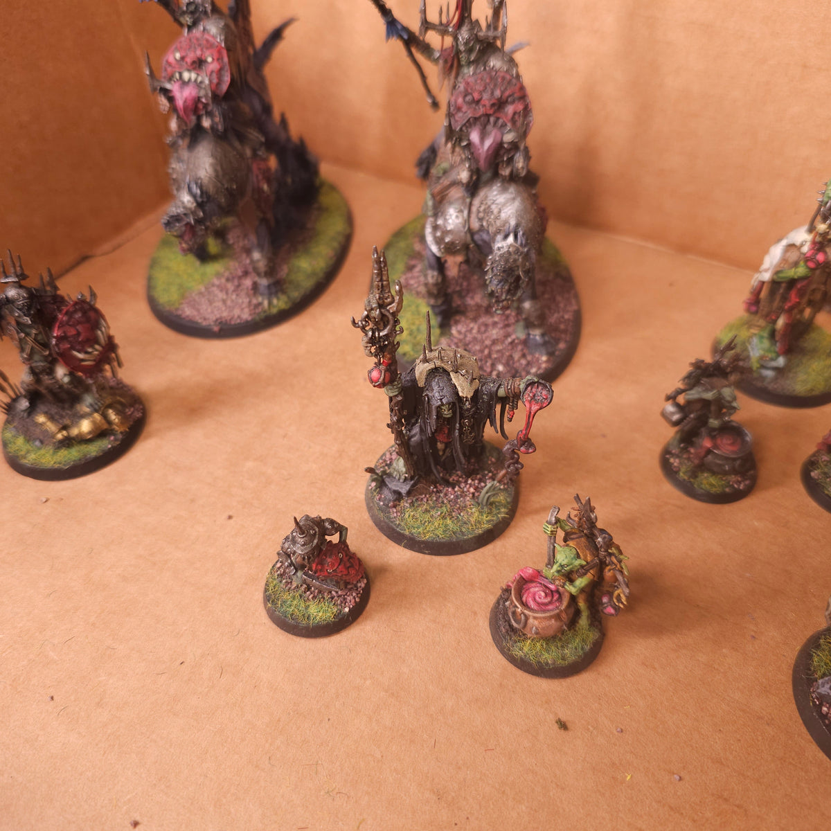 Age of Sigmar - Kruleboyz - Painted Mounted and Foot Heroes
