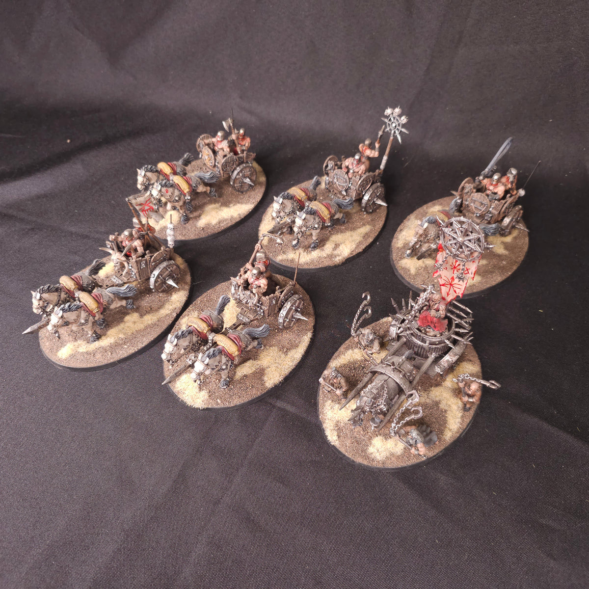 Age of Sigmar - Slaves to Darkness - Painted Chaos Chariot Collection