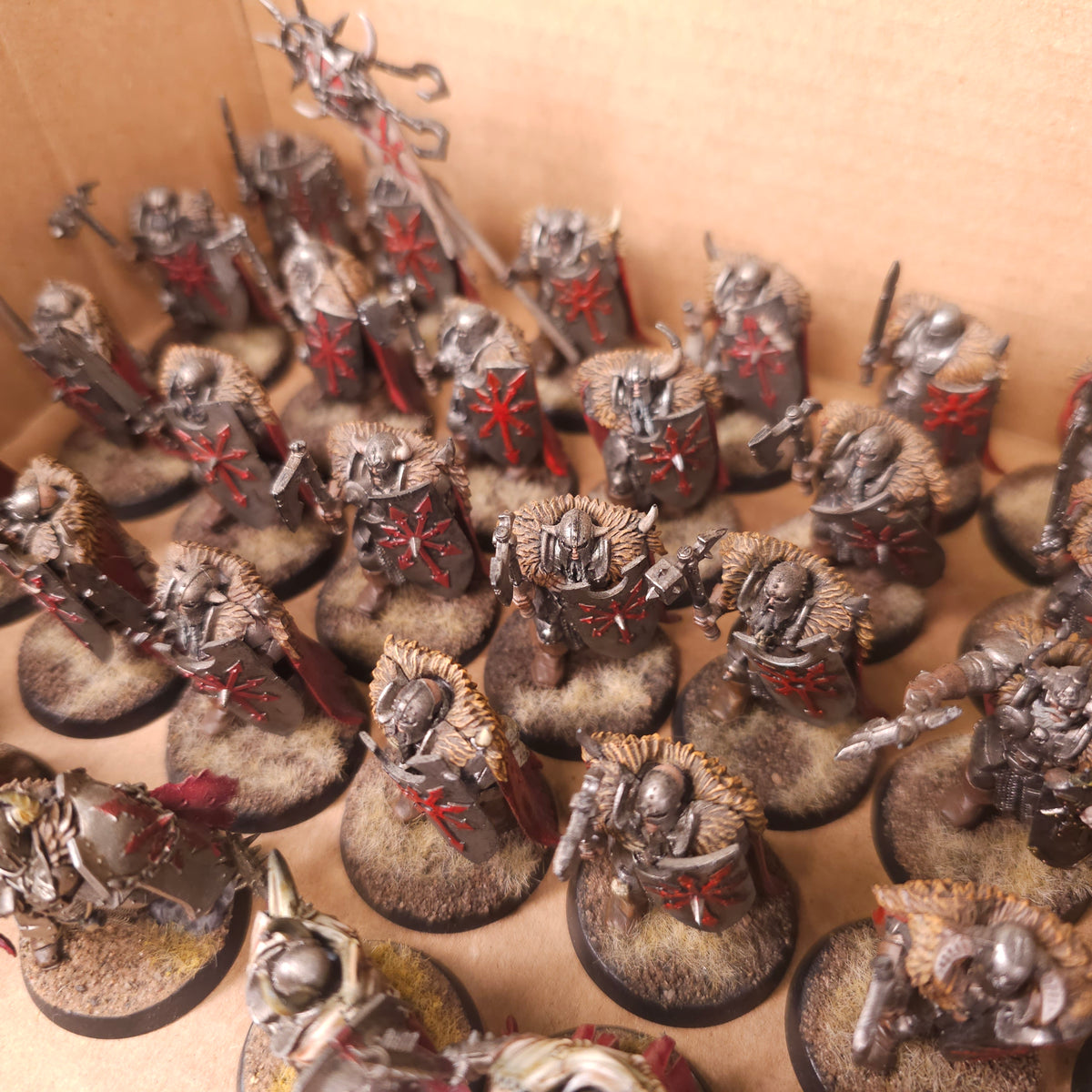 Age of Sigmar / The Old World - Slaves to Darkness / Warriors of Chaos - Painted Warrior Infantry