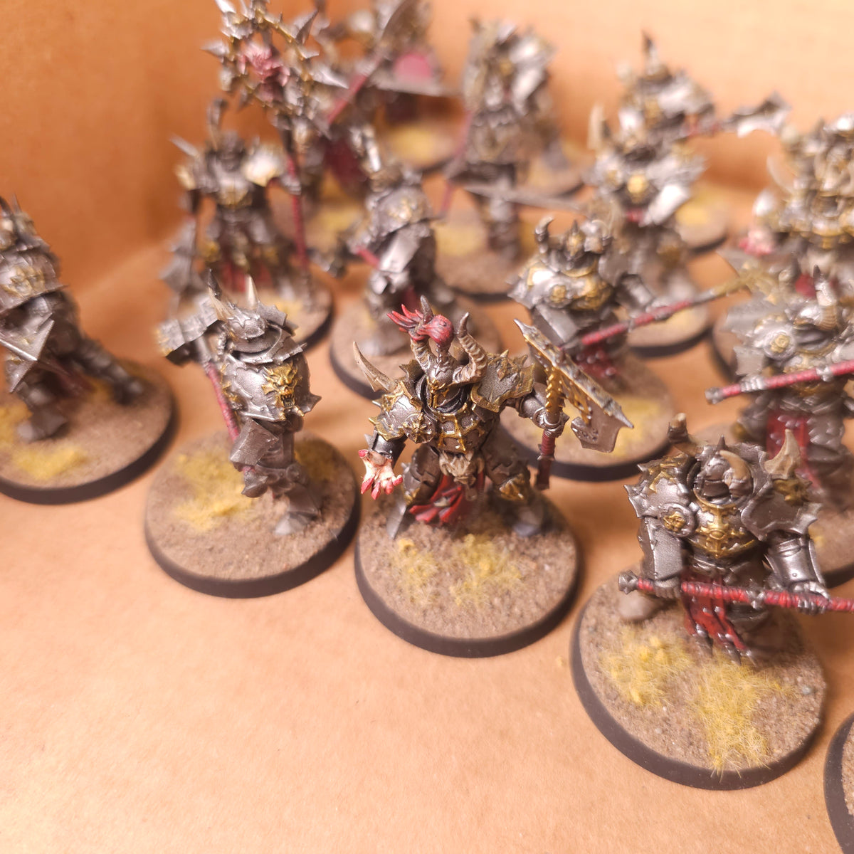 Age of Sigmar - Slaves to Darkness - Painted Chaos Chosen Infantry