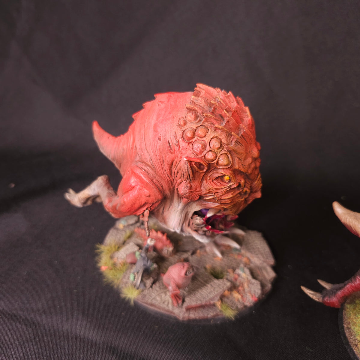Age of Sigmar - Gloomspite Gitz - High Quality Painted Colossal Squig Pair