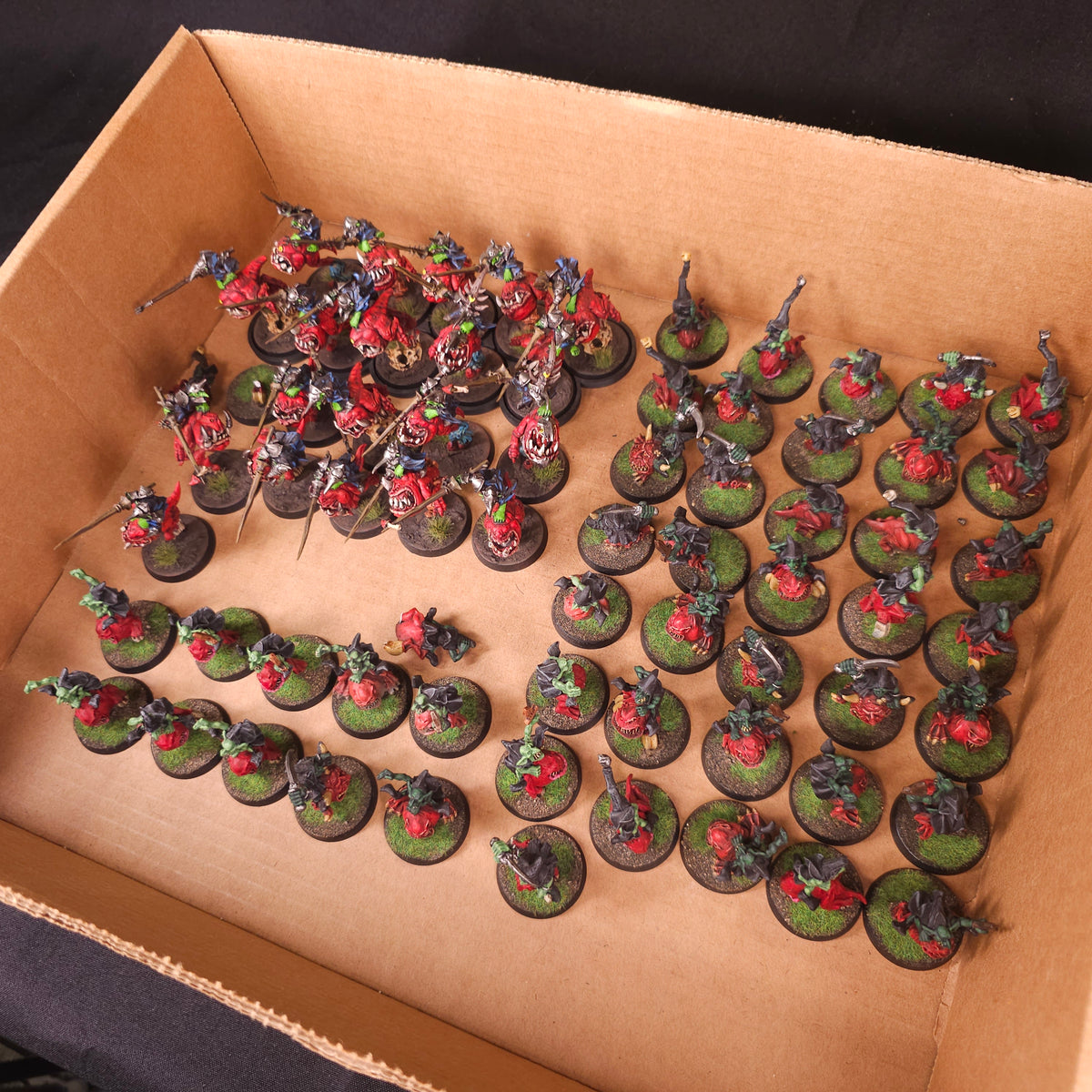 Age of Sigmar - Gloomspite Gitz - Painted Boingrot Bounderz and Squig Hoppers