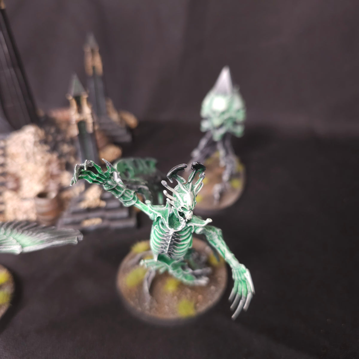 Age of Sigmar - Ossiarch Bonereapers - Painted Bone Tithe Nexus and Endless Spells